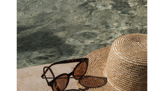 15 Healthy Travel Hacks for a Healing Lifestyle (tips from an autoimmune friend)